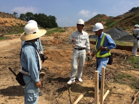某メガソーラー発電所建設工事1