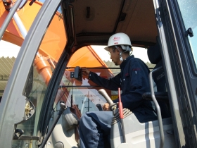 大和川河道掘削工事2